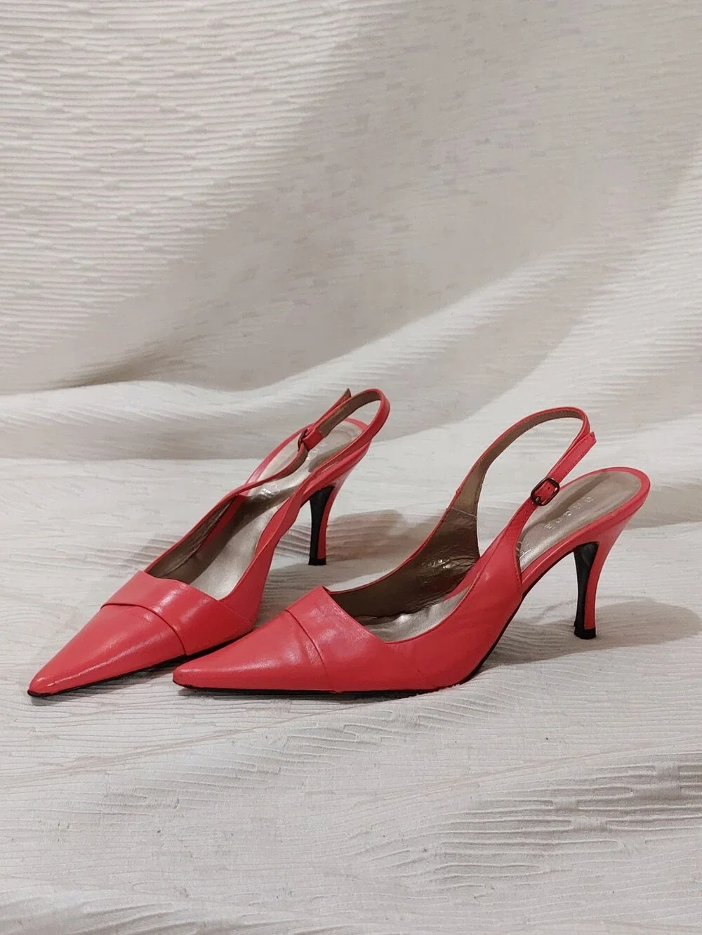 Women's Pointed Slingback Heels in Coral Pink Size 39